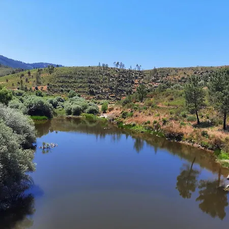 Casinha Oliveiras * Bugios