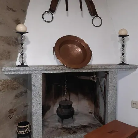 Casinha Oliveiras بيت ضيافة