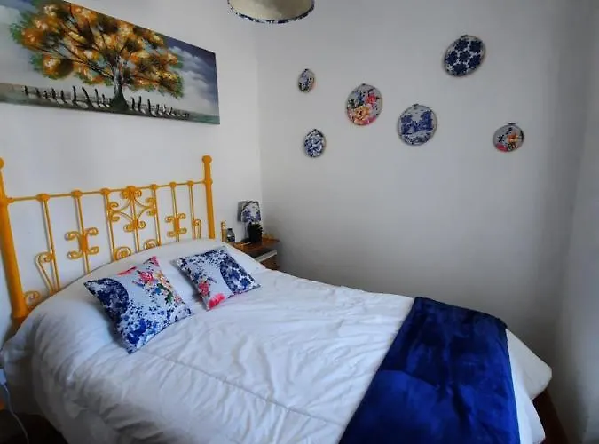 Casinha Oliveiras Guest house *
